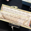 ブラウンの花柄が美しい薄くて軽いがま口長財布Luna 赤 C04042